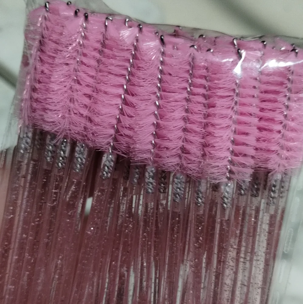 Pink Eyelash Brushes